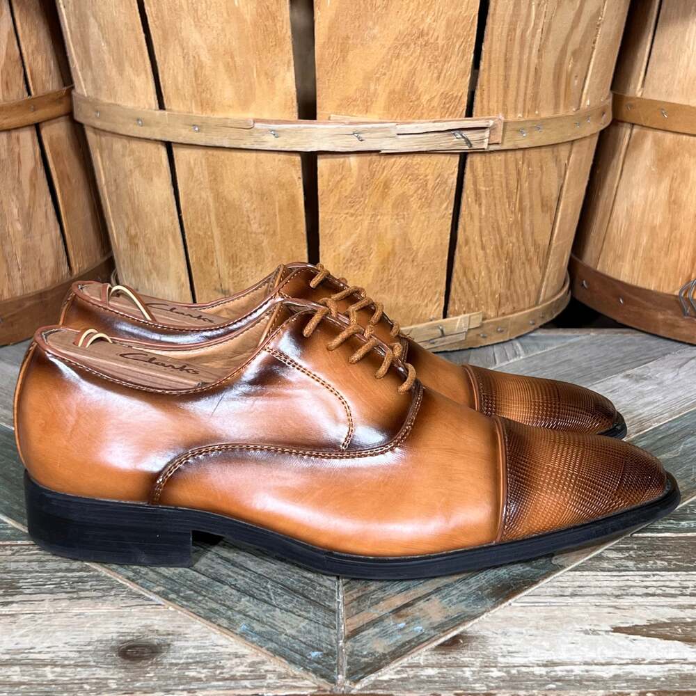 David Stone Burnished Tan Brown Faux Leather Cap Toe Oxfords Mens Size 8